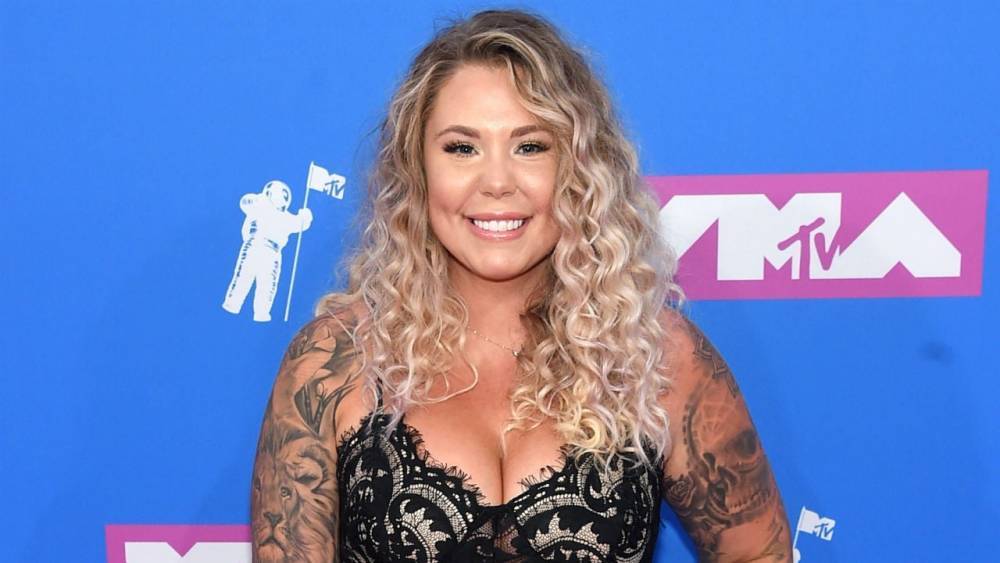 'Teen Mom 2' Star Kailyn Lowry Confirms She's Pregnant With Baby No. 4 - www.etonline.com