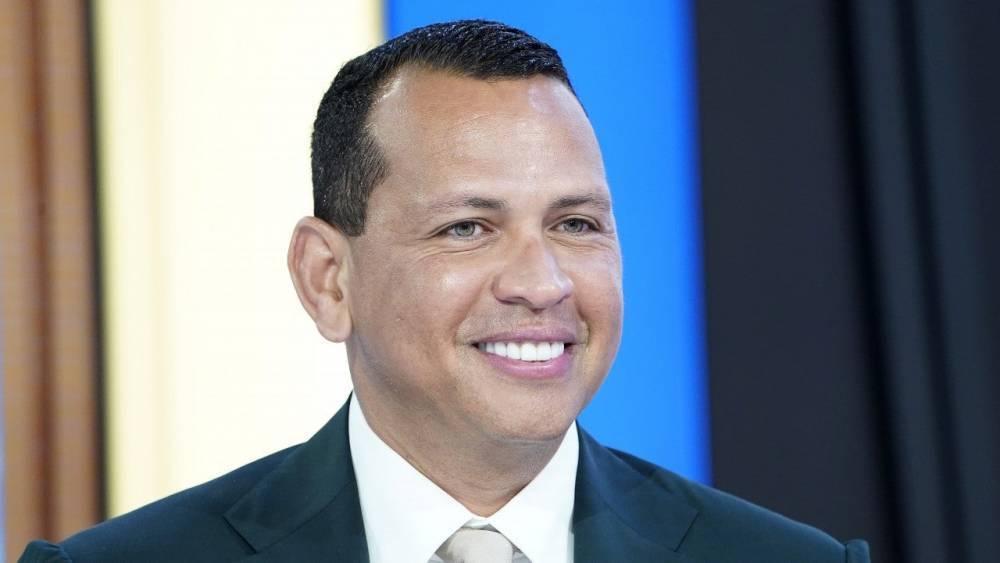 Alex Rodriguez Posts First TikTok Video and Is a Total Dad While Showing Off Dance Moves - www.etonline.com - Miami