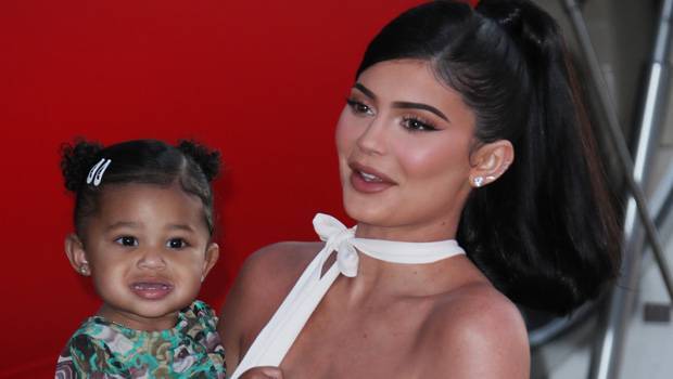 Kylie Jenner Reveals Her Favorite Cheat Meal That Stormi, 2, Actually Dreams About Bagels — Watch - hollywoodlife.com