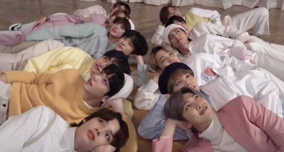 WATCH: BTS' Jimin fanboys over Lee Hyun and Jin bonds with TXT's Soobin in Big Hit's Group Photo bts - www.pinkvilla.com