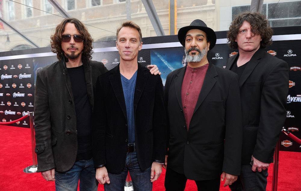 Soundgarden first learnt of Chris Cornell’s death through their own Facebook page - www.nme.com - Detroit