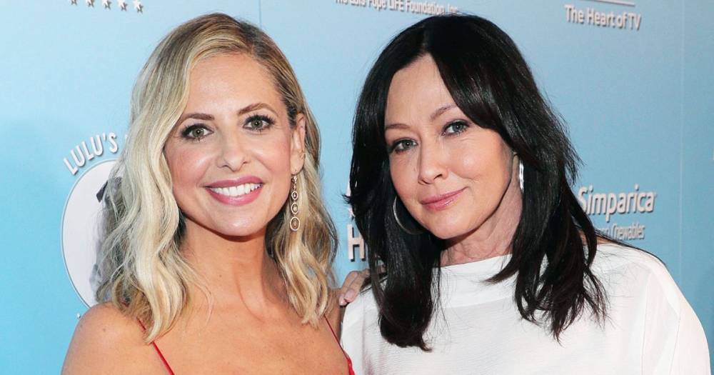 Sarah Michelle Gellar Sends Love to Shannen Doherty After Cancer Recurrence - www.usmagazine.com - USA