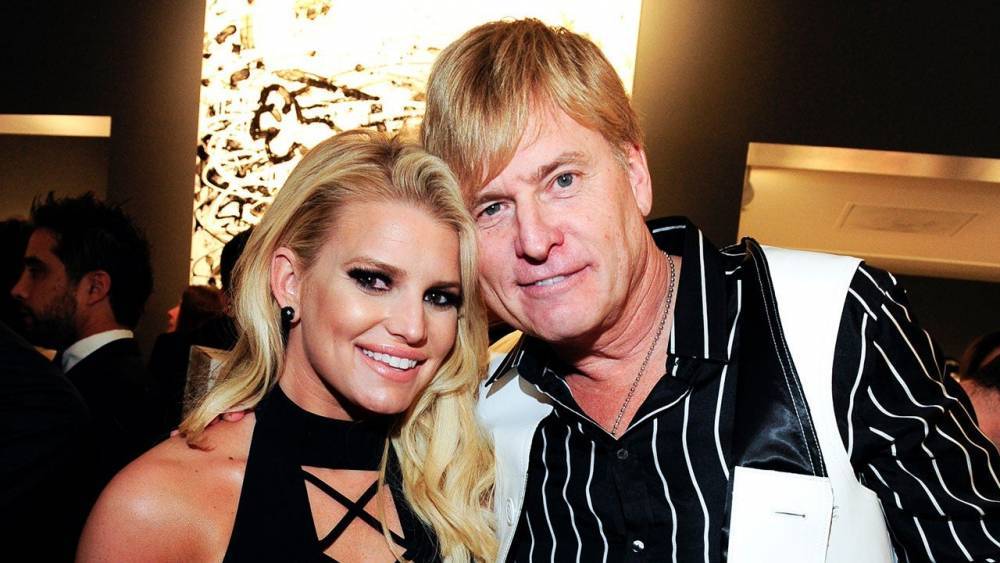 Jessica Simpson Recalls Dad Bringing a Male Model She Didn't Know to Her and Eric Johnson's Wedding - www.etonline.com - county Johnson - Indiana