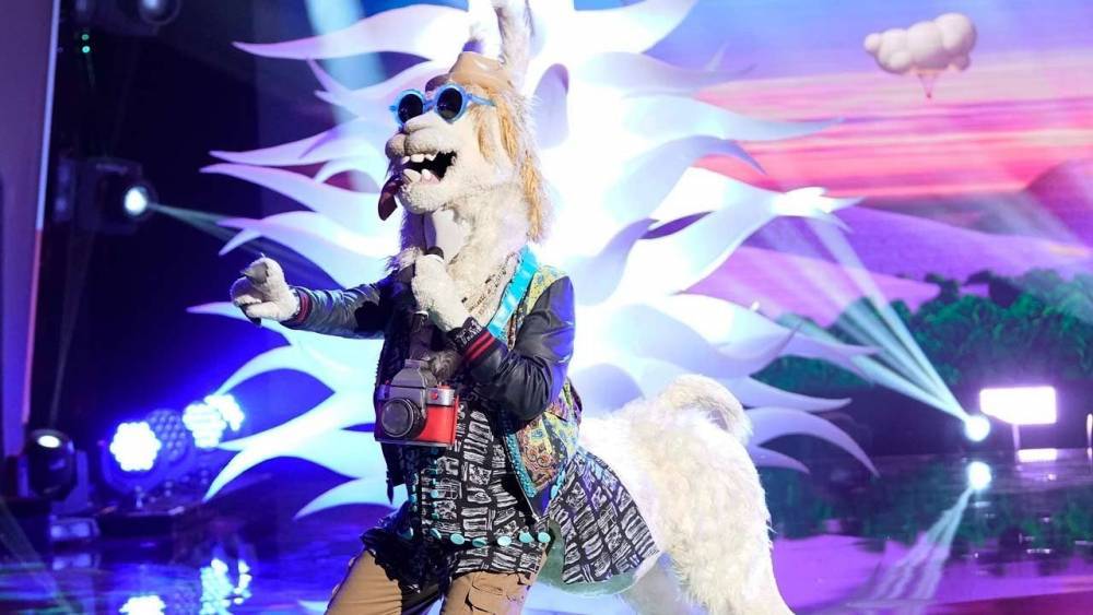 'The Masked Singer': The Llama Gets Sheared in Week 2 Elimination -- See What Comedy Star Was Under the Mask! - www.etonline.com