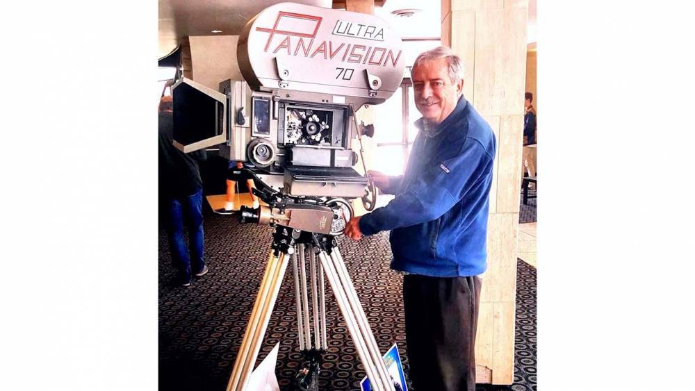 Douglas Knapp, Cinematographer and Camera Operator for John Carpenter, Dies at 70 - www.hollywoodreporter.com - city Burbank
