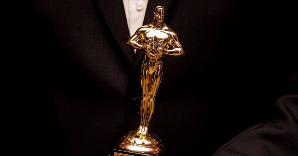 See All the Beauty and Fashion Products in This Year’s Oscars Swag Bag - www.usmagazine.com
