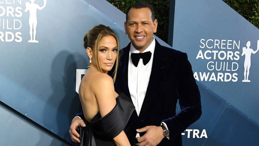 Jennifer Lopez and Alex Rodriguez Are Inviting Exes to Their Summer Wedding, Source Says - www.etonline.com