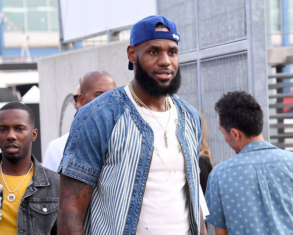 Lebron James Salutes Lisa Leslie &amp; Slams Gayle King Following Controversial Kobe Bryant Interview—“We Are Our Own Worst Enemies” - theshaderoom.com