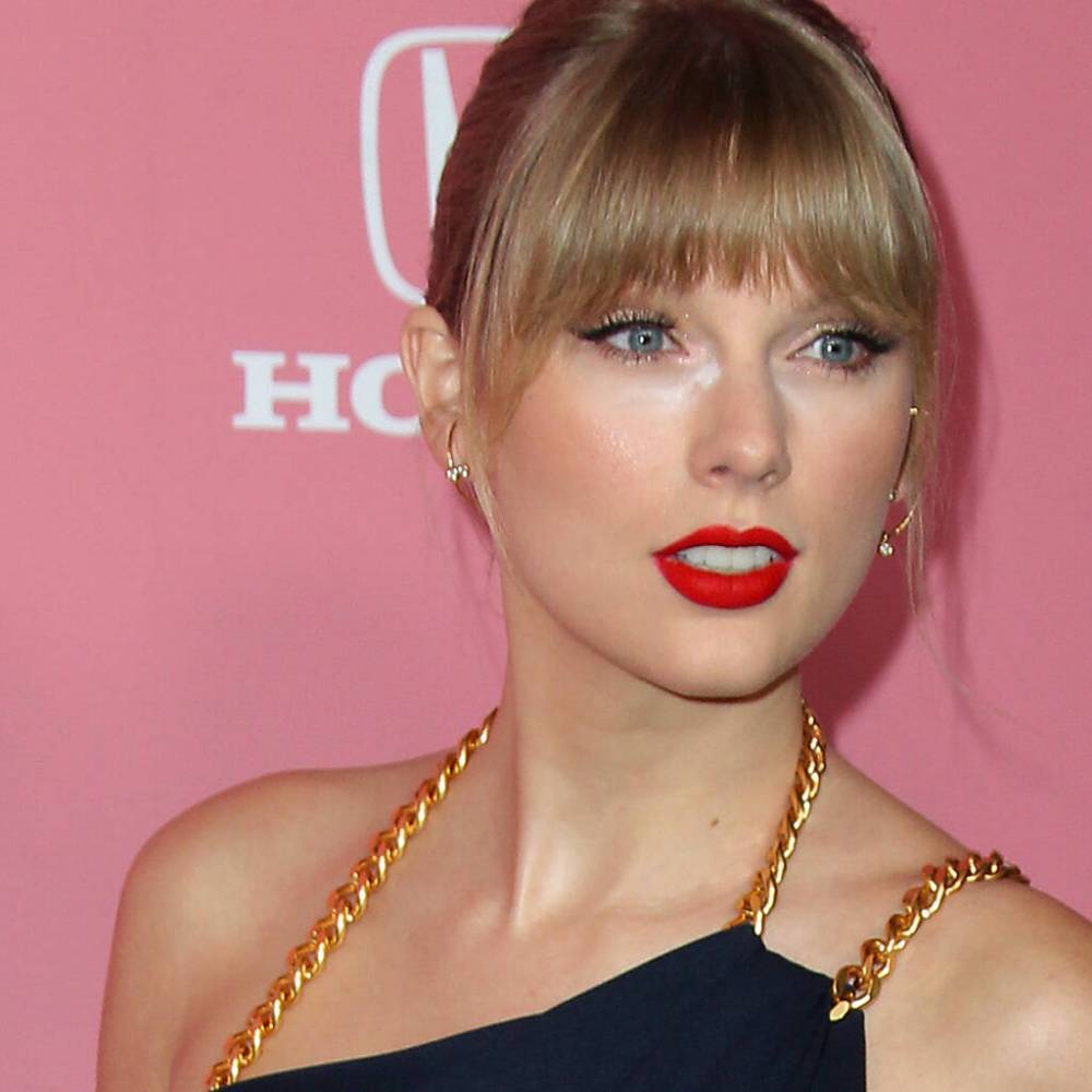 Taylor Swift extends deal with Universal - www.peoplemagazine.co.za