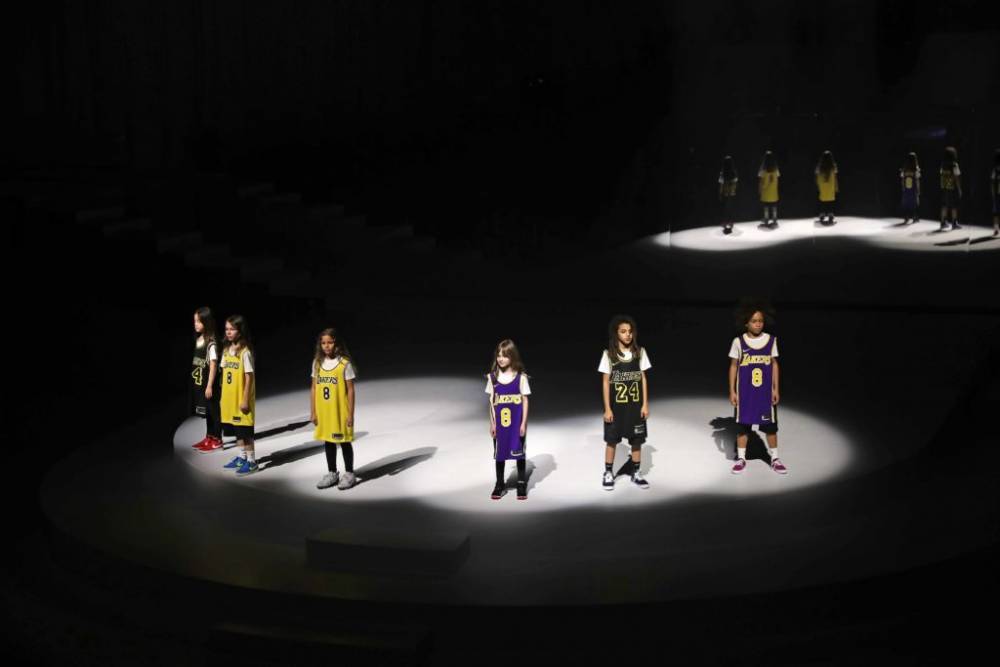 Nike Pays Tribute To Kobe Bryant During Their New York Fashion Week Show - theshaderoom.com - New York - Tokyo