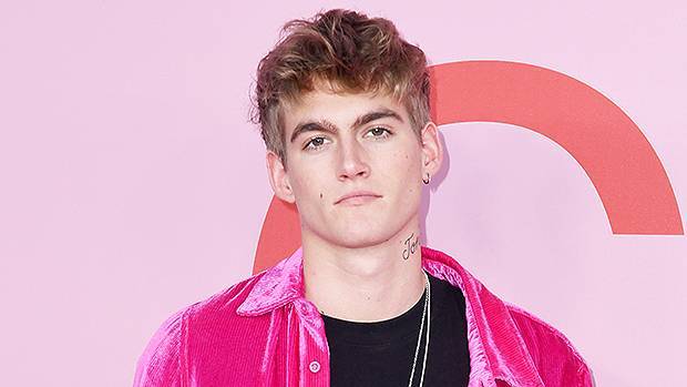 Cindy Crawford’s Hot Model Son Presley Gerber, 20, Gets Face Tattoo: ‘Sorry Mom’ — Pic - hollywoodlife.com