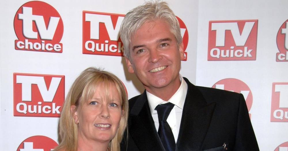 Phillip Schofield's wife Stephanie Lowe 'absolutely shattered' by him coming out gay - www.dailyrecord.co.uk