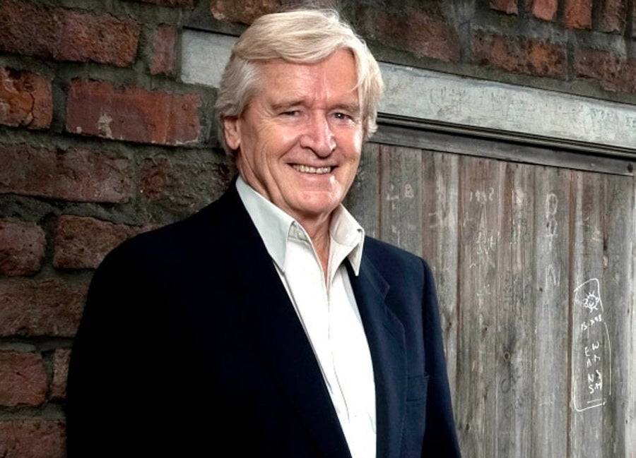 Corrie’s Ken Barlow leaves the street after 60 years during 10,000th episode - evoke.ie