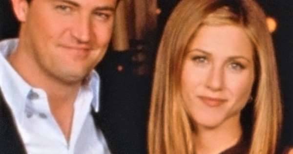 Jennifer Aniston Welcomes Matthew Perry to Instagram With a Hilarious 'Friends' Throwback - www.msn.com