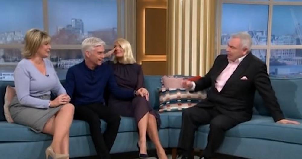 Phillip Schofield had some moving words to say after coming out as gay - and leapt to Eamonn Holmes' defence - www.manchestereveningnews.co.uk