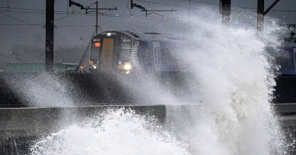 Latest update as Ayrshire is braced for Storm Ciara with travel disruption expected - www.dailyrecord.co.uk