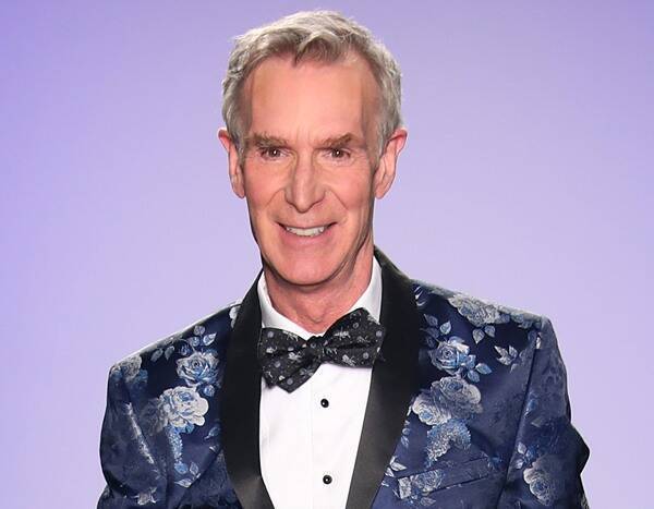 Bill Nye Proves He's the Real Star of New York Fashion Week With His Runway Walk - www.eonline.com - New York