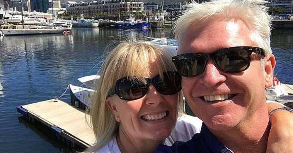 Phillip Schofield's loving wife breaks her silence after star comes out as gay - www.dailyrecord.co.uk