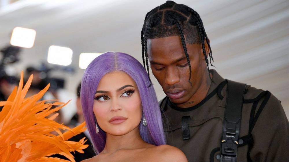Kylie Jenner Shares Old Photos of Herself Cozying Up to Travis Scott - www.etonline.com - Houston