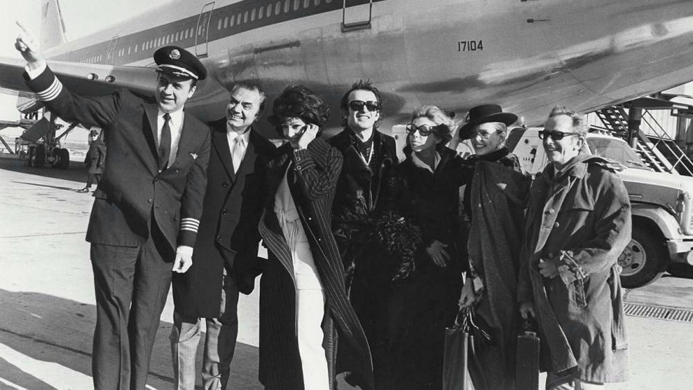Hollywood Flashback: Robert Evans Staged a Premiere at 35,000 Feet in 1970 - www.hollywoodreporter.com - New York