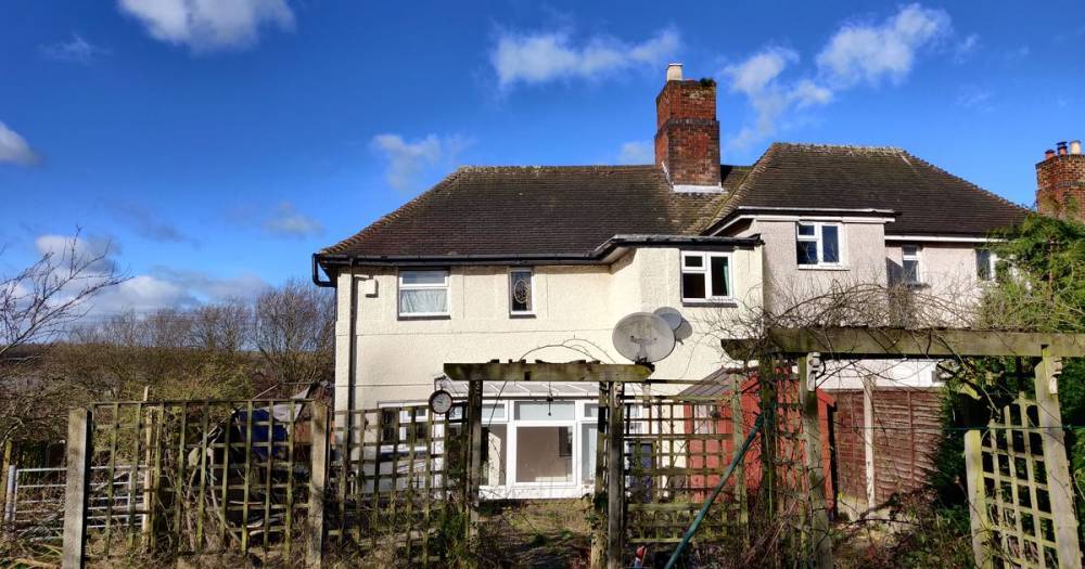 The three-bedroom family home that's been sold four times in six months - www.manchestereveningnews.co.uk - Britain