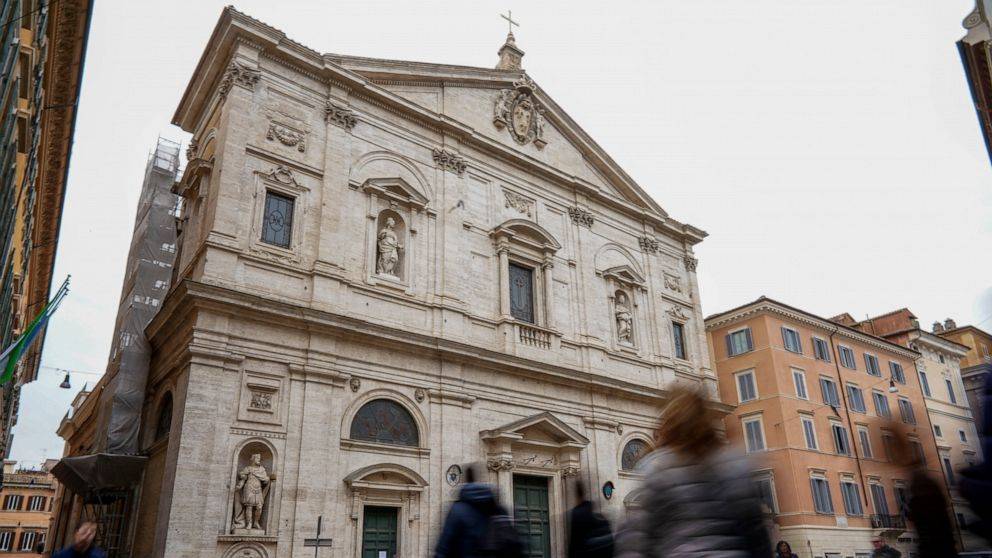US advisory warns Americans not travel to 2 Italian regions - abcnews.go.com - USA - Italy