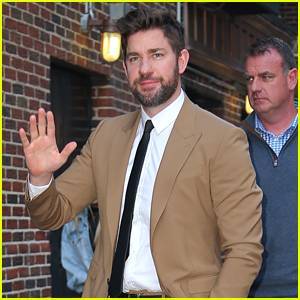 John Krasinski Convinced Emily Blunt To Return For 'Quiet Place II' By Doing This - www.justjared.com - county York - county Colbert
