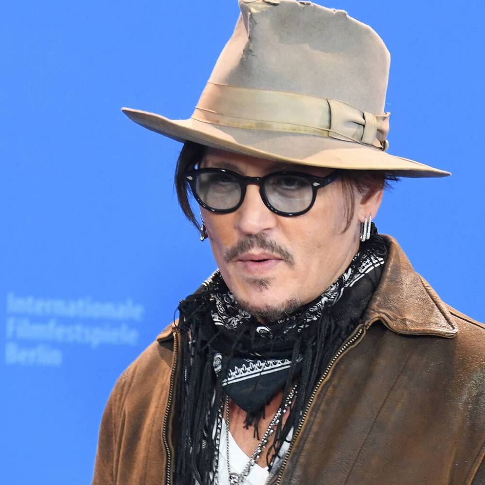 Johnny Depp blasts ‘wife beater’ charge in text messages - www.peoplemagazine.co.za