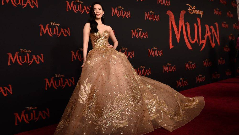 Disney’s ‘Mulan’ Makes Honorable And Inspired World Premiere While Remaining Cautious Of Coronavirus - deadline.com - Los Angeles