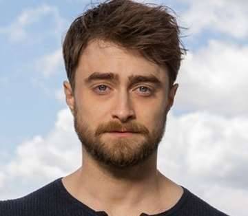 Harry Potter's Daniel Radcliffe admits he’s 'terrible' at spending £90million fortune - www.msn.com