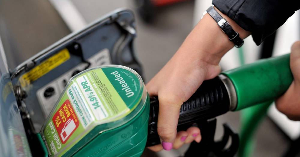 Asda slashes petrol and diesel by 2p per litre as oil war sees global drop in prices - www.manchestereveningnews.co.uk - Britain - Russia - Saudi Arabia