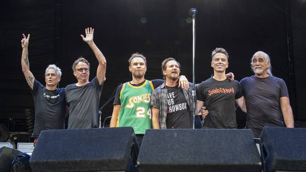 Pearl Jam Postpones North American Tour Due to Coronavirus - www.hollywoodreporter.com - USA - Seattle