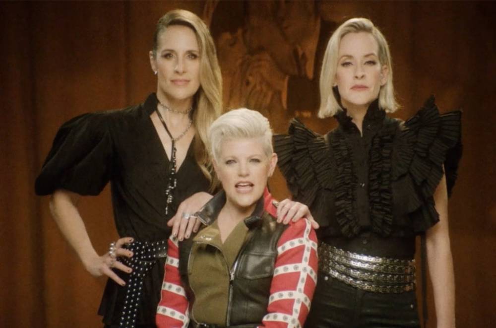 Strike Up the Band: Dixie Chicks Return to Country Charts With 'Gaslighter' - www.billboard.com