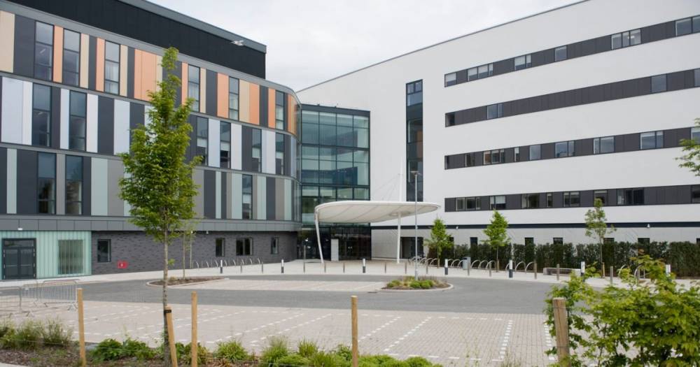 Jeane Freeman denies claims of 'toxic' leadership in NHS sick kids hospital row - www.dailyrecord.co.uk - France - Scotland - Houston