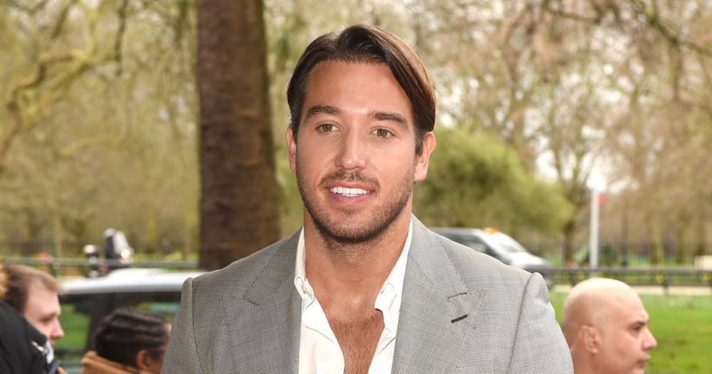 James Lock shows off muscular body in incredibly tight suit on red carpet at The Tric Awards 2020 - www.ok.co.uk