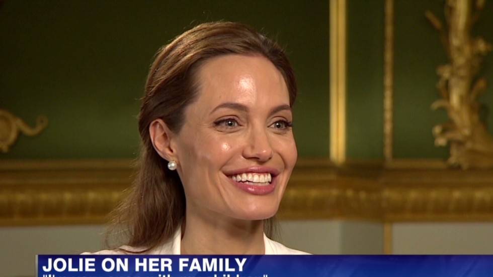 Angelina Jolie talks about daughters' surgeries - flipboard.com