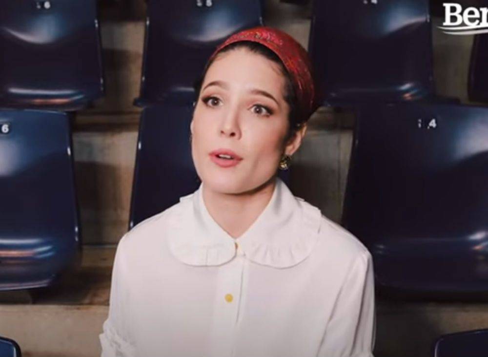 Halsey Endorses Bernie Sanders For President: ‘He’s Been Fighting For Me Since Before I Was Alive’ - etcanada.com - USA - county Sanders