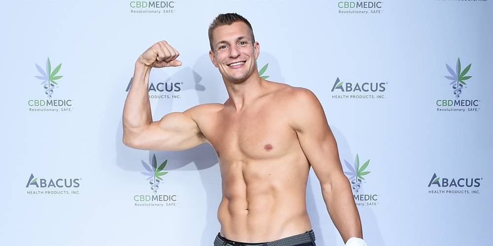Rob Gronkowski Is Close to Finalizing Deal to Join WWE (Report) - www.justjared.com - New Orleans