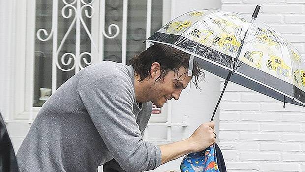 Ashton Kutcher Hilariously Takes Cover Under 3-Year-Old Son Dimitri’s Umbrella During LA Rainfall - hollywoodlife.com - Los Angeles - Beverly Hills
