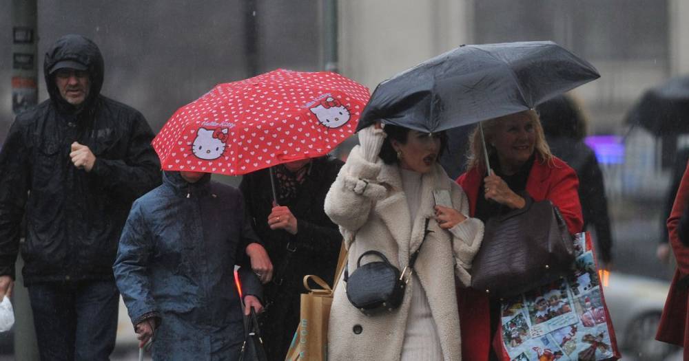 Weather warning issued for Greater Manchester with gusts of 65mph possible - www.manchestereveningnews.co.uk - Manchester