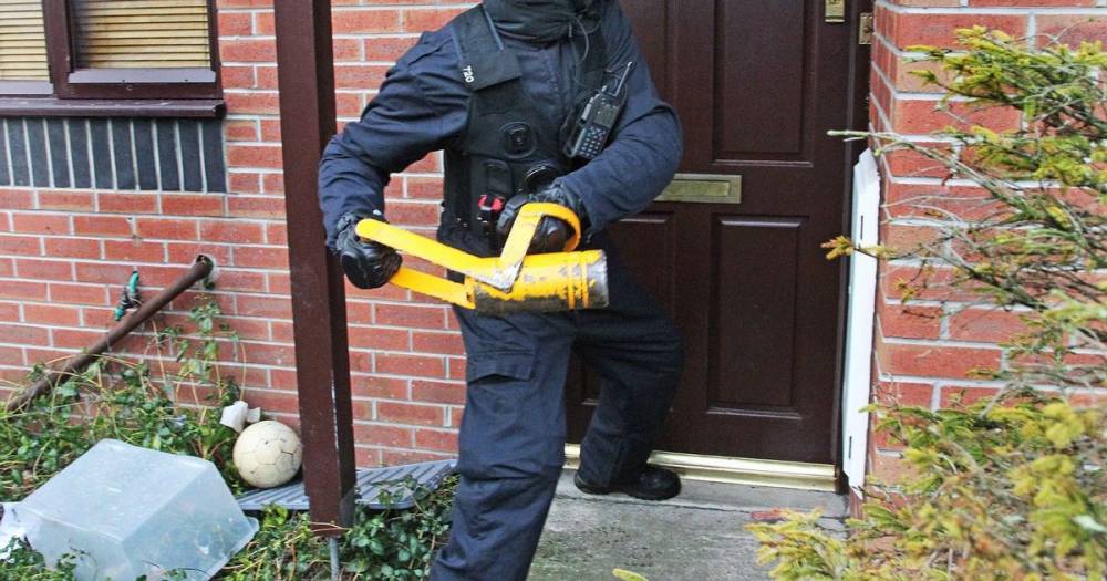 Five homes hit in drugs raids - www.dailyrecord.co.uk