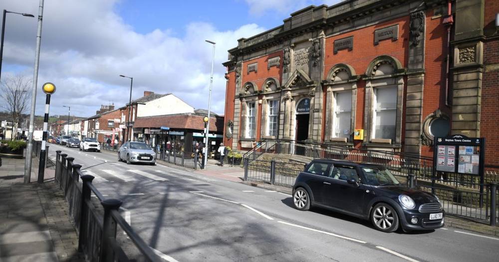 Man in 50s suffers head injury after being hit by car in Oldham - www.manchestereveningnews.co.uk - county Oldham