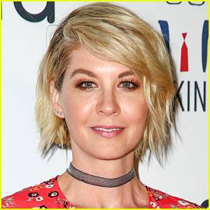 Jenna Elfman Makes Rare Comment About Being a Scientologist - www.justjared.com