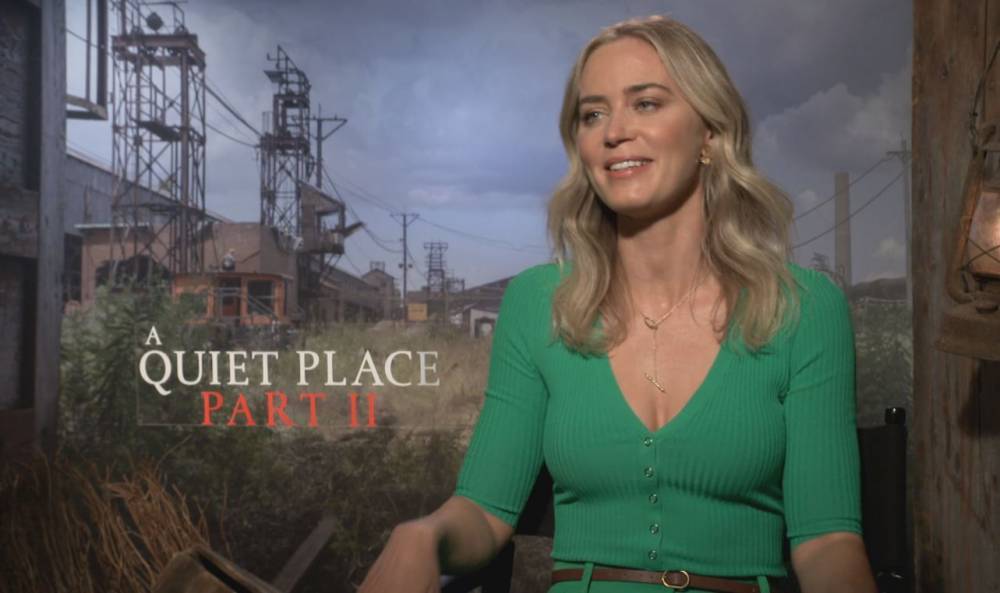 Emily Blunt Reveals The Strange Place She Keeps Her SAG Award, Talks Injury On ‘A Quiet Place’ Set - etcanada.com - Canada