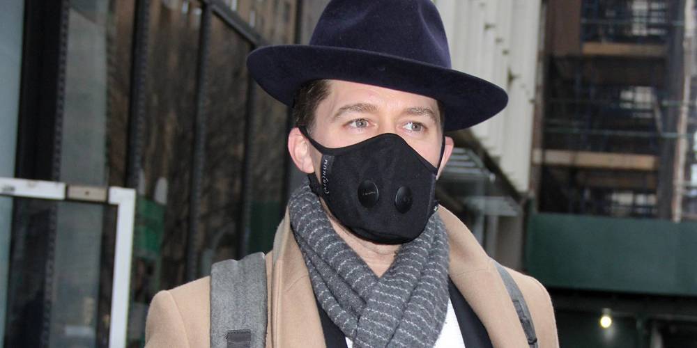 Matthew Morrison Steps Out in NYC Wearing a Mask, Cancels Concert Due to Coronavirus Fears - www.justjared.com - New York