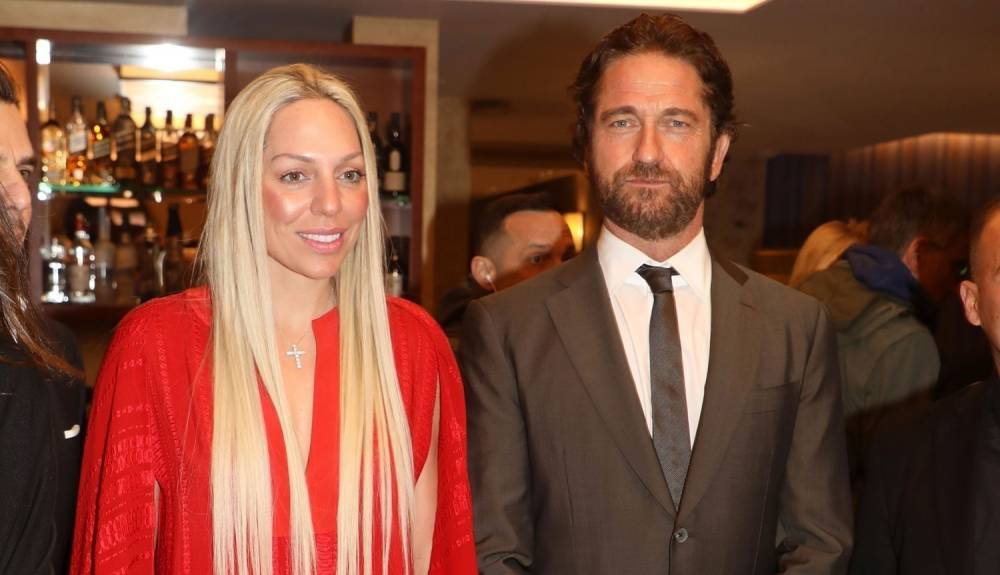 Gerard Butler Joins the Ambassador of Sparta at Gala Dinner Ahead of Olympic Torch Relay - www.justjared.com - Scotland - Greece