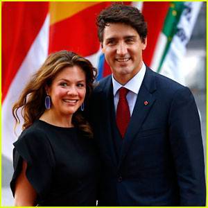Justin Trudeau - Sophie Gregoire Trudeau - Canadian Prime Minister Justin Trudeau's Wife Sophie Tests Positive for Coronavirus - justjared.com - Canada