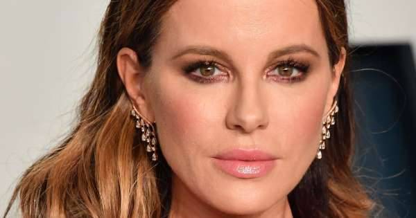 Kate Beckinsale claims Harvey Weinstein shouted at and punished her for wearing suit on red carpet - www.msn.com - New York - Los Angeles - California
