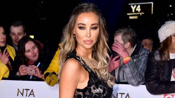 Former Towie star Lauren Pope expecting her first child - www.breakingnews.ie