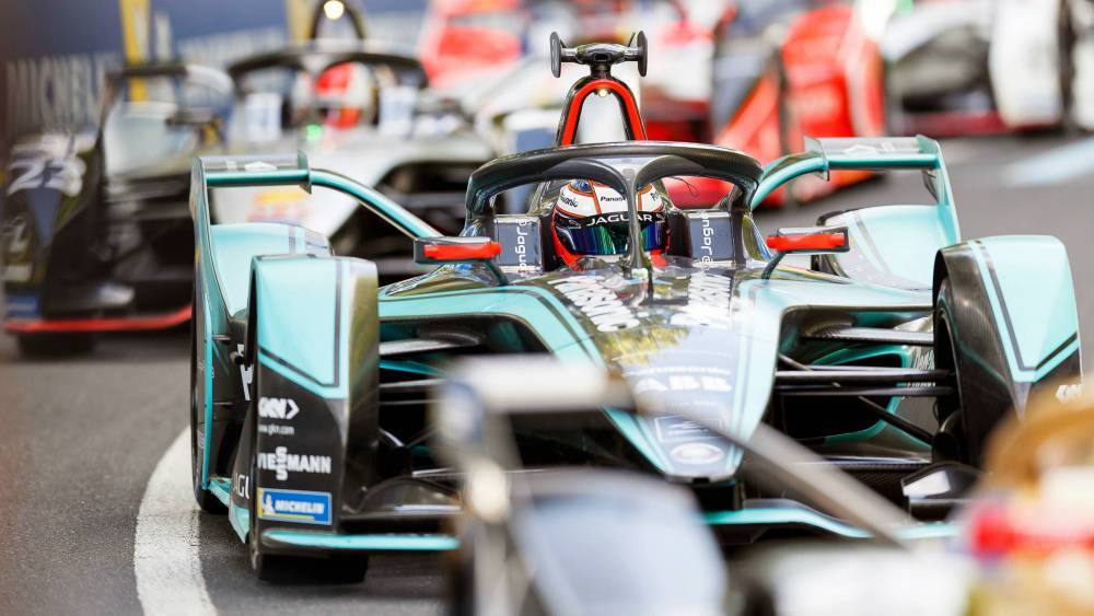 Formula E & Formula One Among Latest Sporting Events Postponed By Coronavirus - deadline.com - Australia - Vietnam - Bahrain
